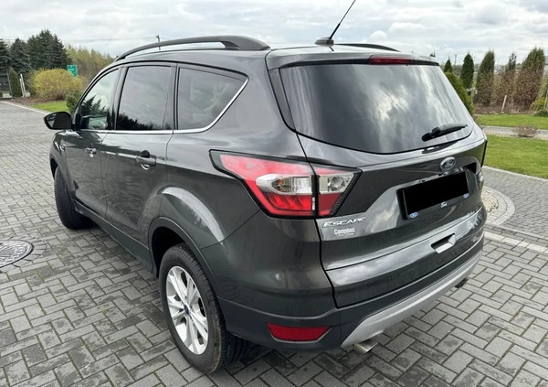 Ford Escape cena 59900 przebieg: 44000, rok produkcji 2018 z Nowogard małe 106